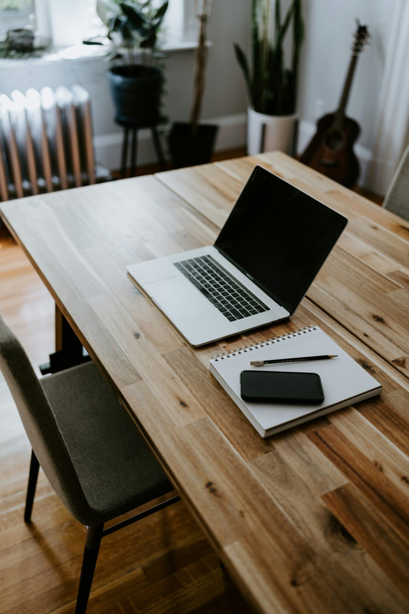 kelly-sikkema-nXH5bYQmglQ-unsplash Photo by <a href="https://unsplash.com/@kellysikkema?utm_content=creditCopyText&utm_medium=referral&utm_source=unsplash">Kelly Sikkema</a> on <a href="https://unsplash.com/photos/a-laptop-on-a-table-nXH5bYQmglQ?utm_content=creditCopyText&utm_medium=referral&utm_source=unsplash">Unsplash</a><br>